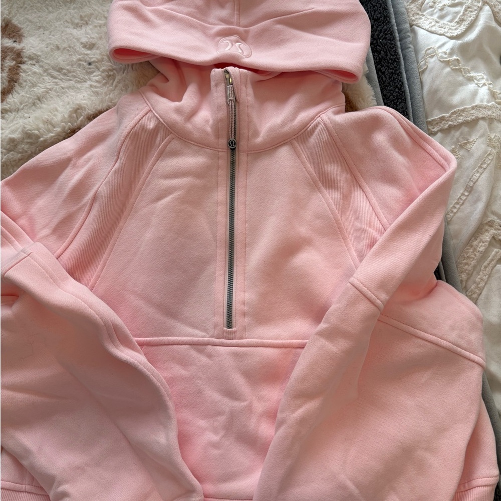 Lululemon strawberry milkshake Half-Zip scuba